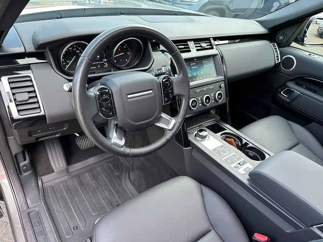 Land Rover Discovery SD4 Landmark Edition - Thumbnail 8