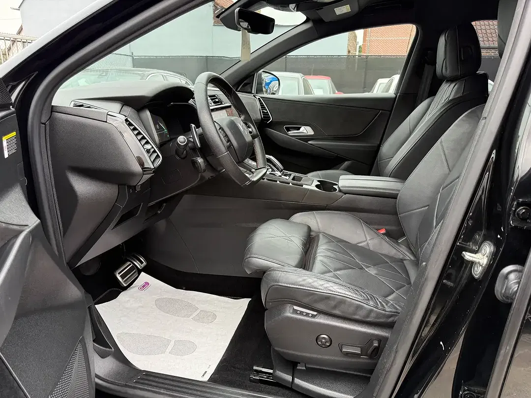DS Automobiles DS 7 Crossback - foto 15