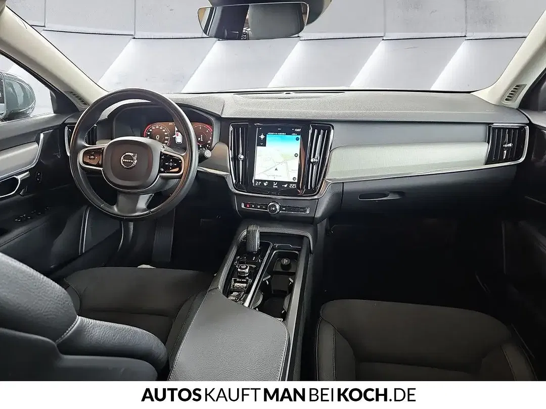 Volvo V90 Momentum Pro - Thumbnail 7