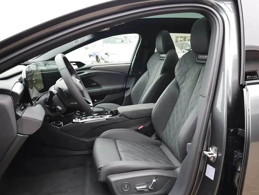 Audi S6 e-tron - Thumbnail 10