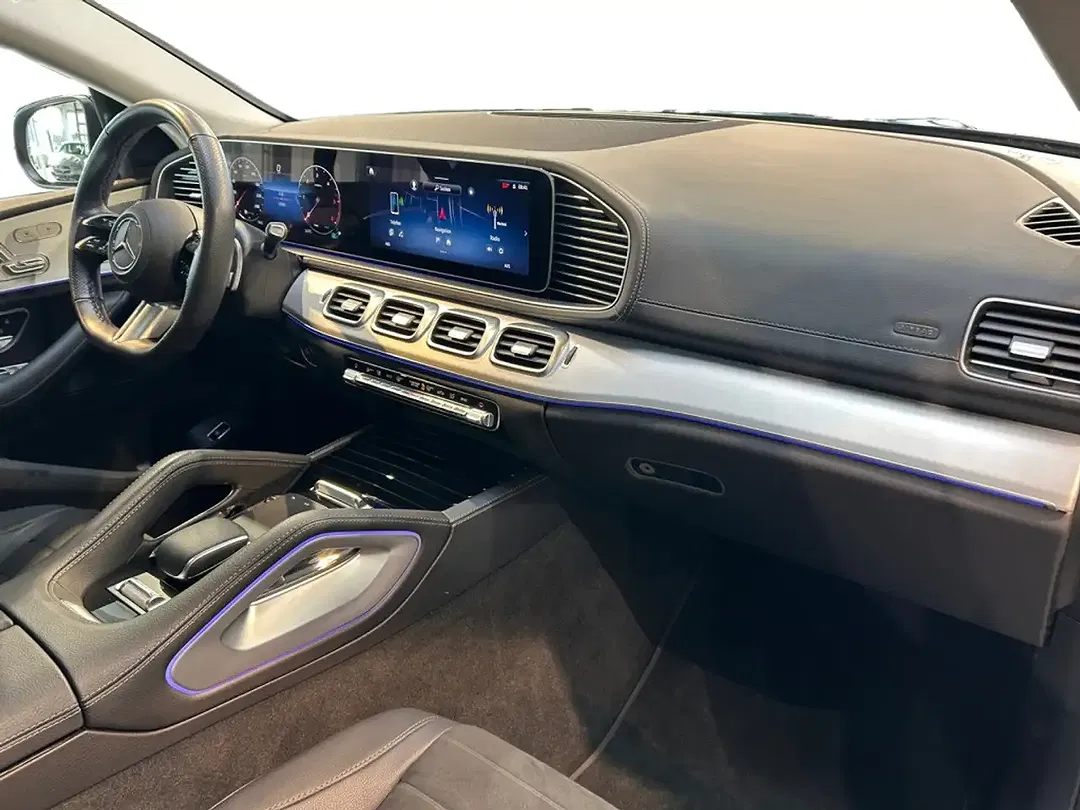 Mercedes-Benz GLE 300 4MATIC AMG MBUX Burmester - Thumbnail 3