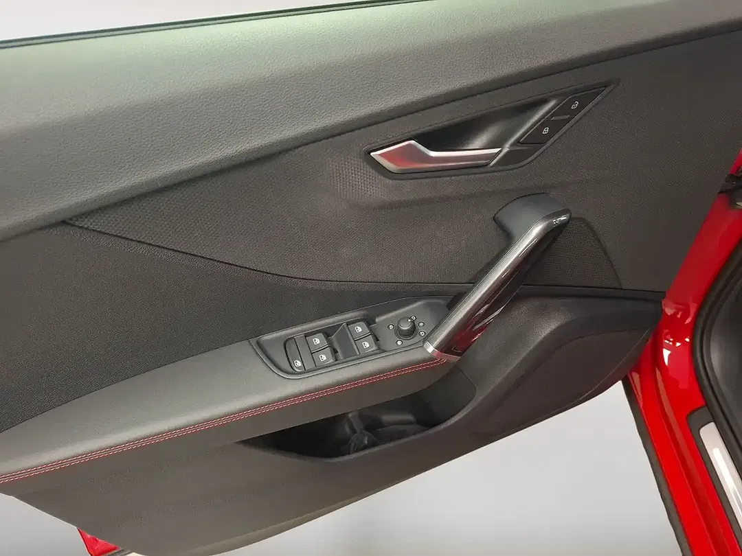 Audi SQ2 2.0 TFSI quattro Matrix LED S line - Thumbnail 13