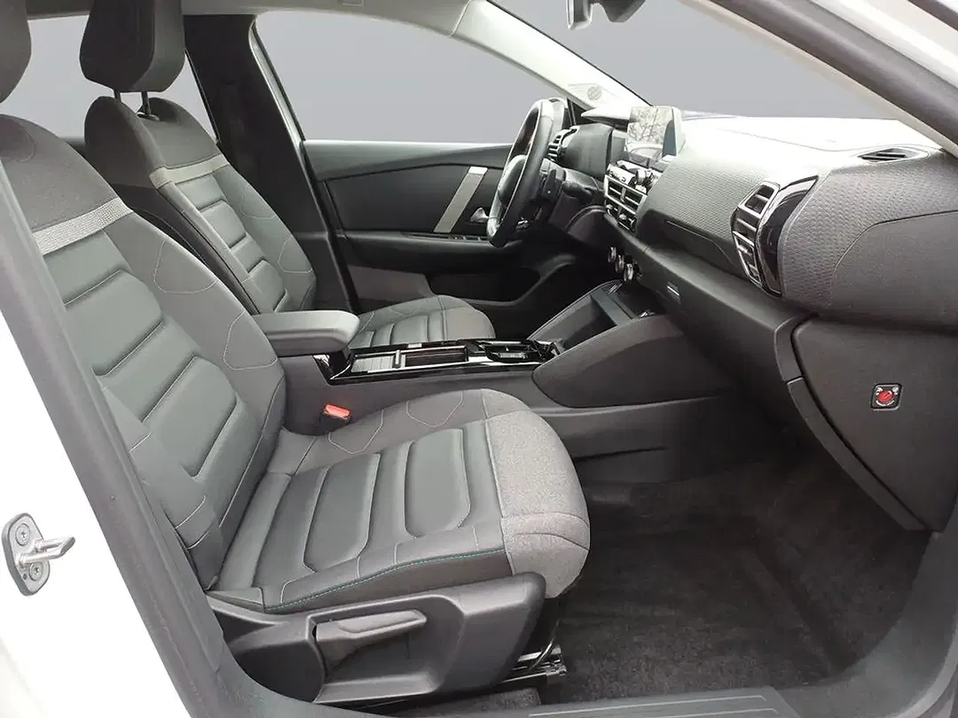 Citroen C4 PureTech EAT8 Shine - Thumbnail 8