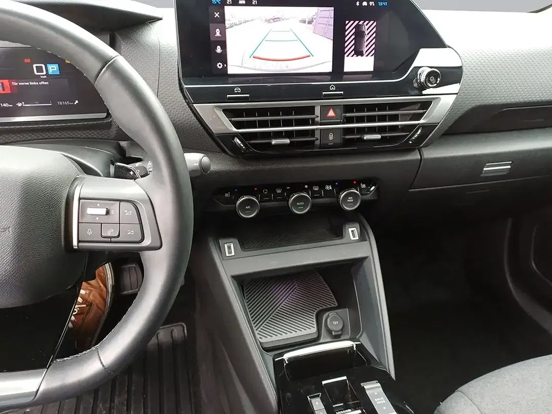 Citroen C4 PureTech EAT8 Shine - Thumbnail 9
