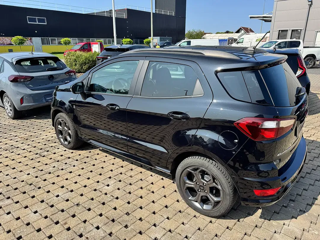 Ford EcoSport ST-Line - Thumbnail 3