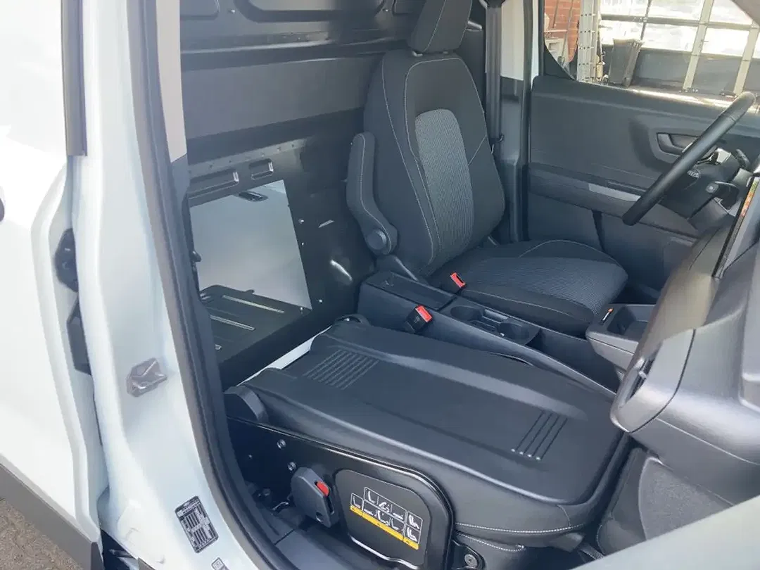 Ford Transit Courier 54kWh Trend - Thumbnail 13