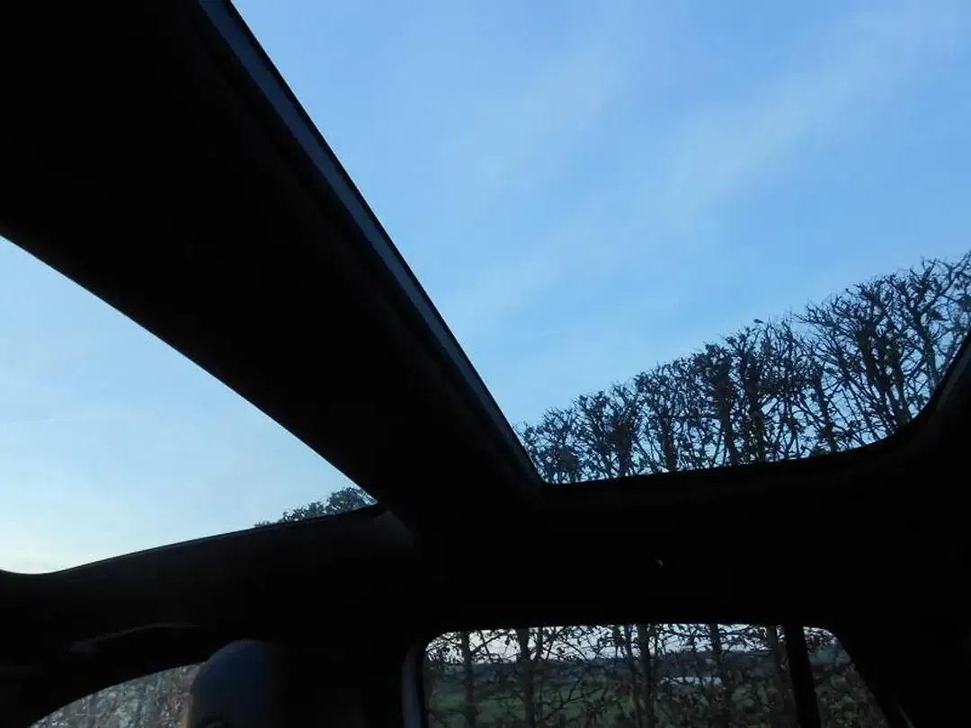 Mercedes-Benz 250 AMG Line - Thumbnail 6