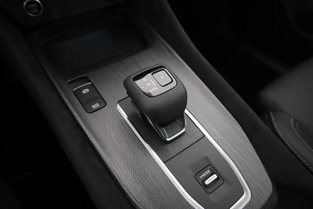 Nissan Qashqai 1.3 DIG-T AUT Tekna+ - Thumbnail 13