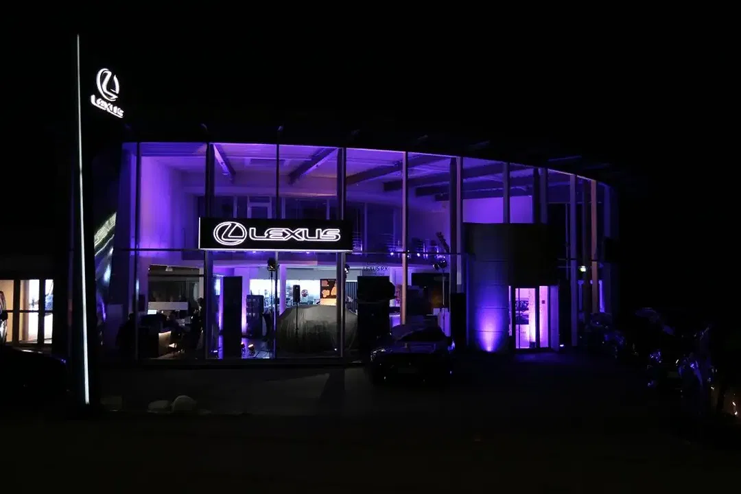Lexus UX 250h Style Edition - Thumbnail 16