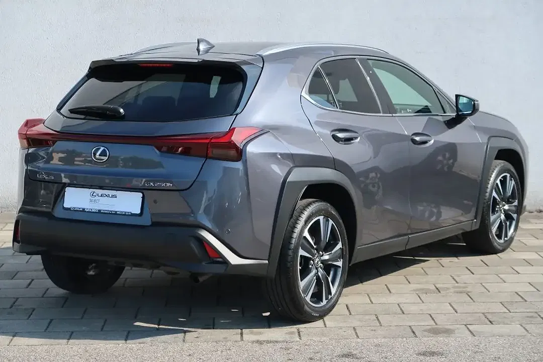 Lexus UX 250h Style Edition - Thumbnail 7