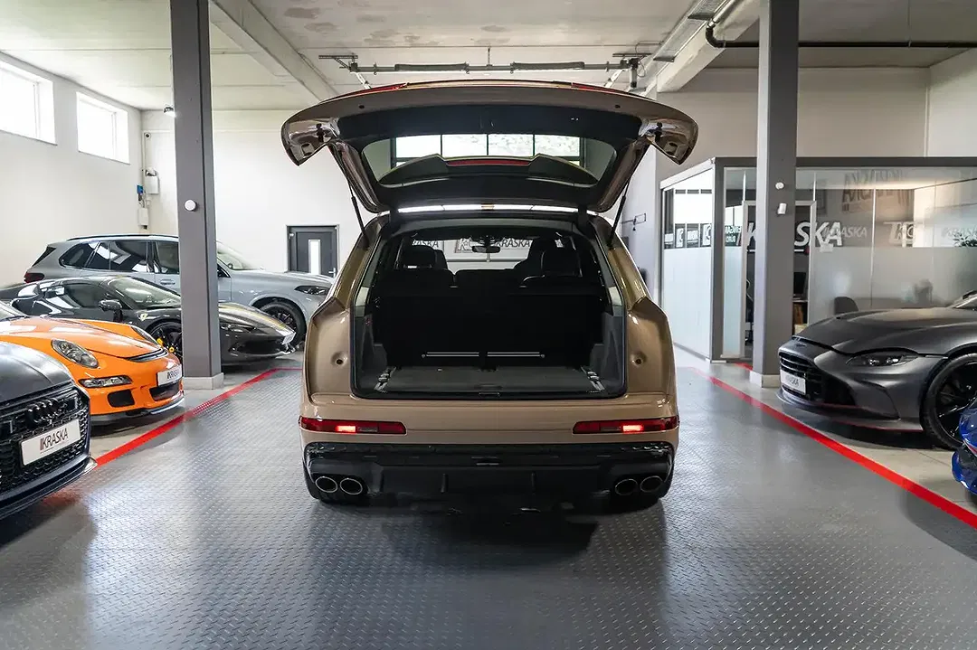 Audi SQ7 4.0 TFSI quattro - Thumbnail 11