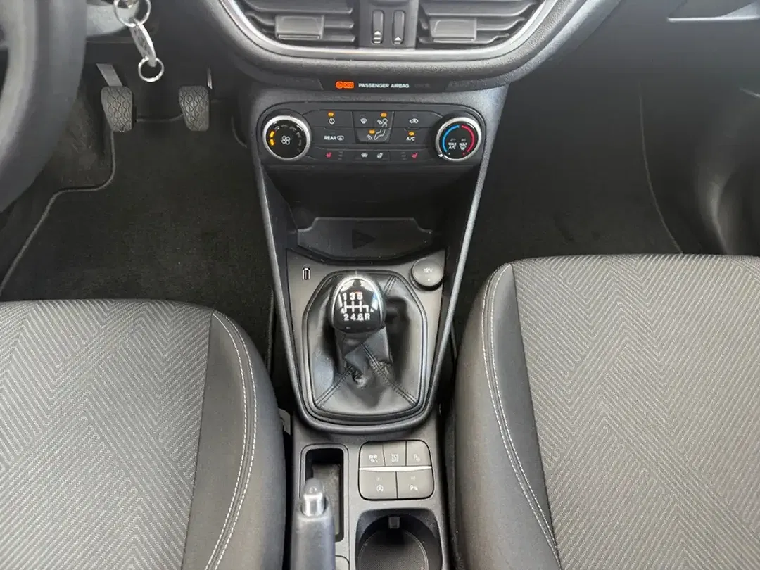Ford Fiesta Cool & Connect - Thumbnail 13