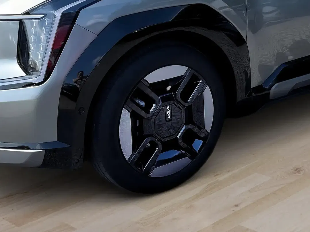 Kia EV9 99.8 kWh AWD GT-Line - Thumbnail 3