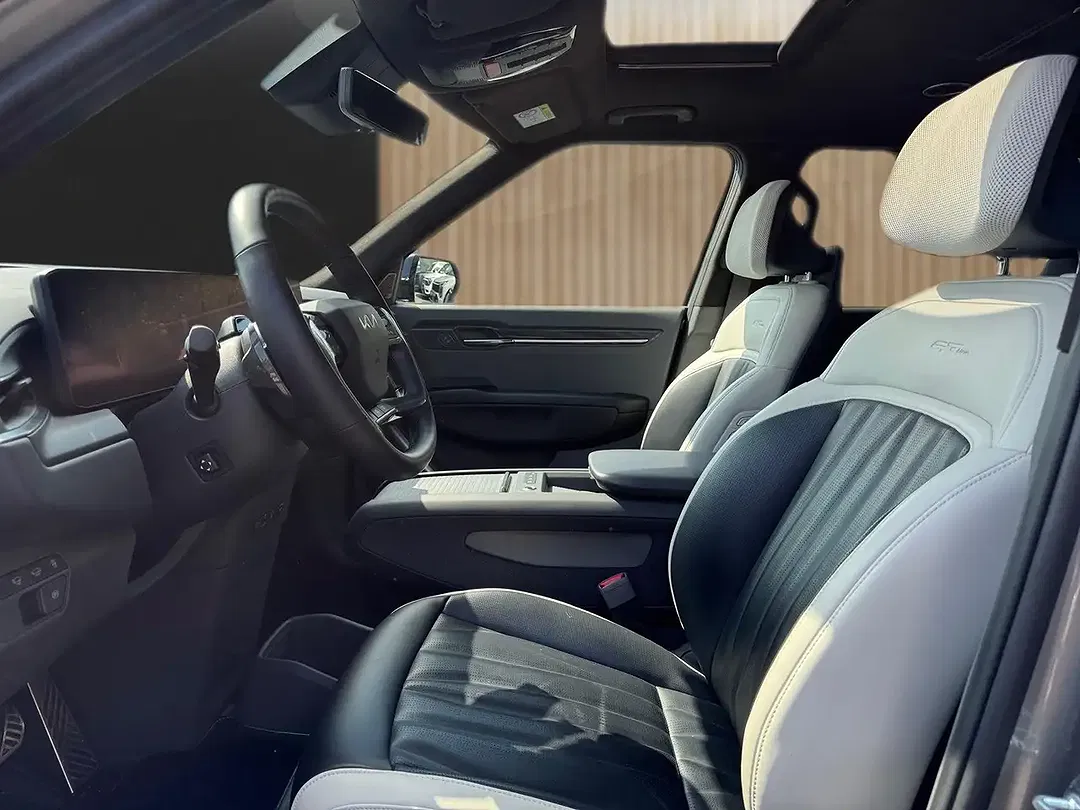 Kia EV9 99.8 kWh AWD GT-Line - Thumbnail 4