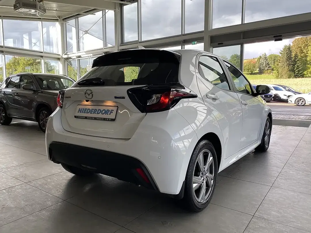 Mazda 2 1.5 Hybrid Exclusive-Line - foto 2