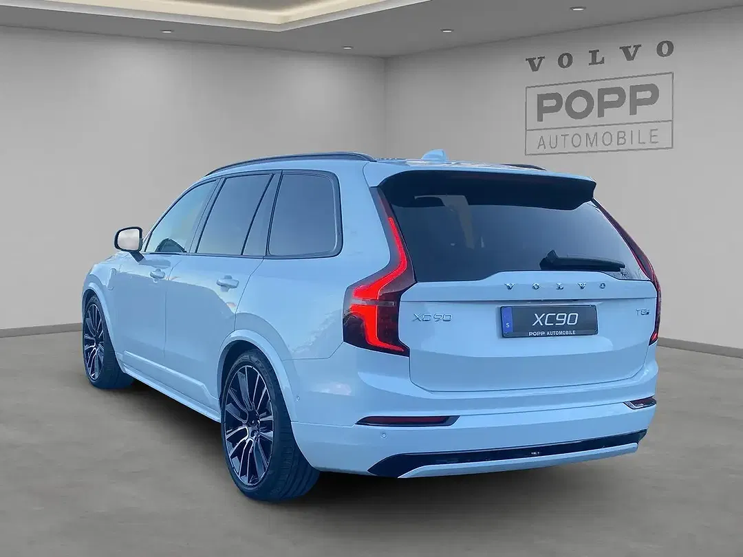 Volvo XC90 T8 AWD Ultra Dark - Thumbnail 3