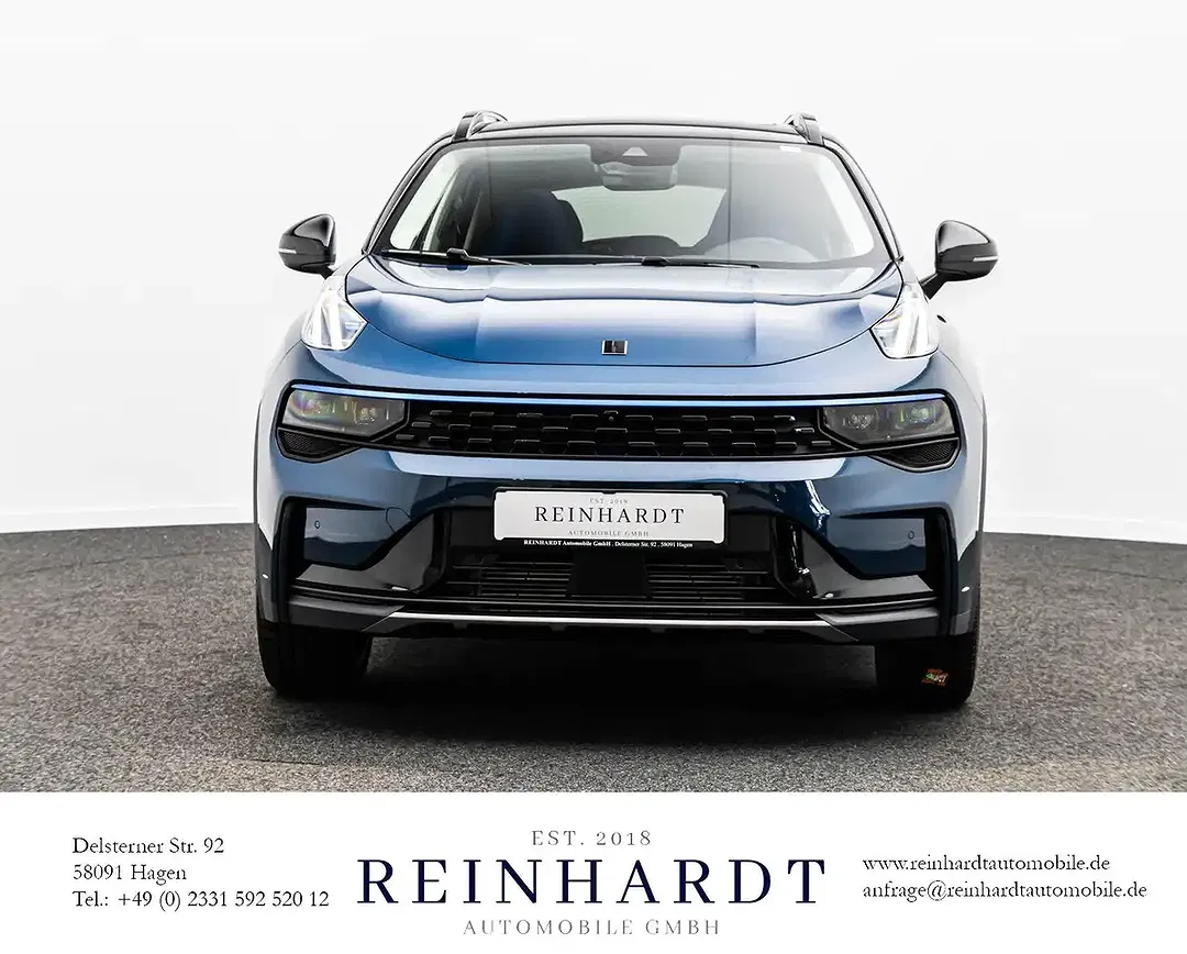 Lynk & Co 01 - Thumbnail 3