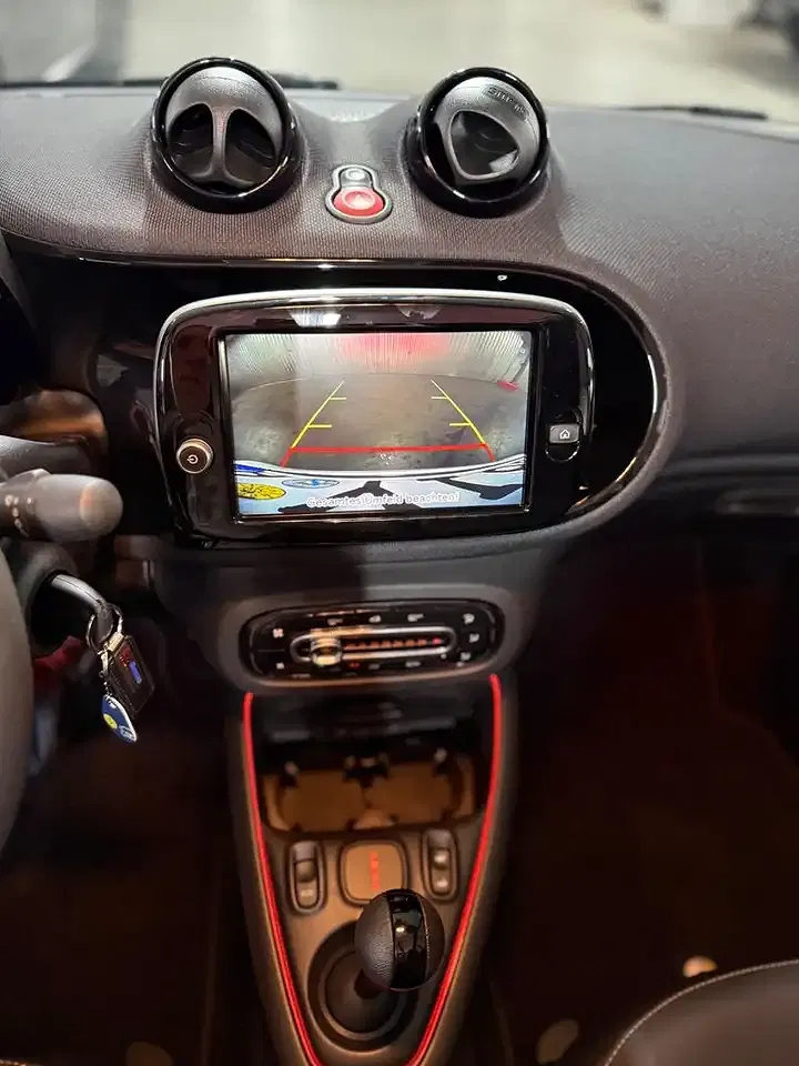 smart forTwo - Thumbnail 10