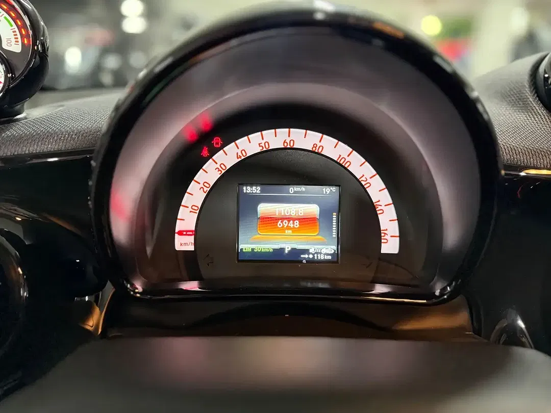 smart forTwo - Thumbnail 12