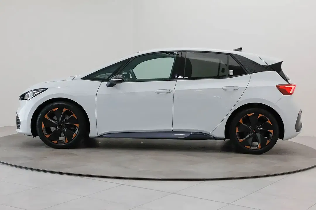 CUPRA Born - Thumbnail 12