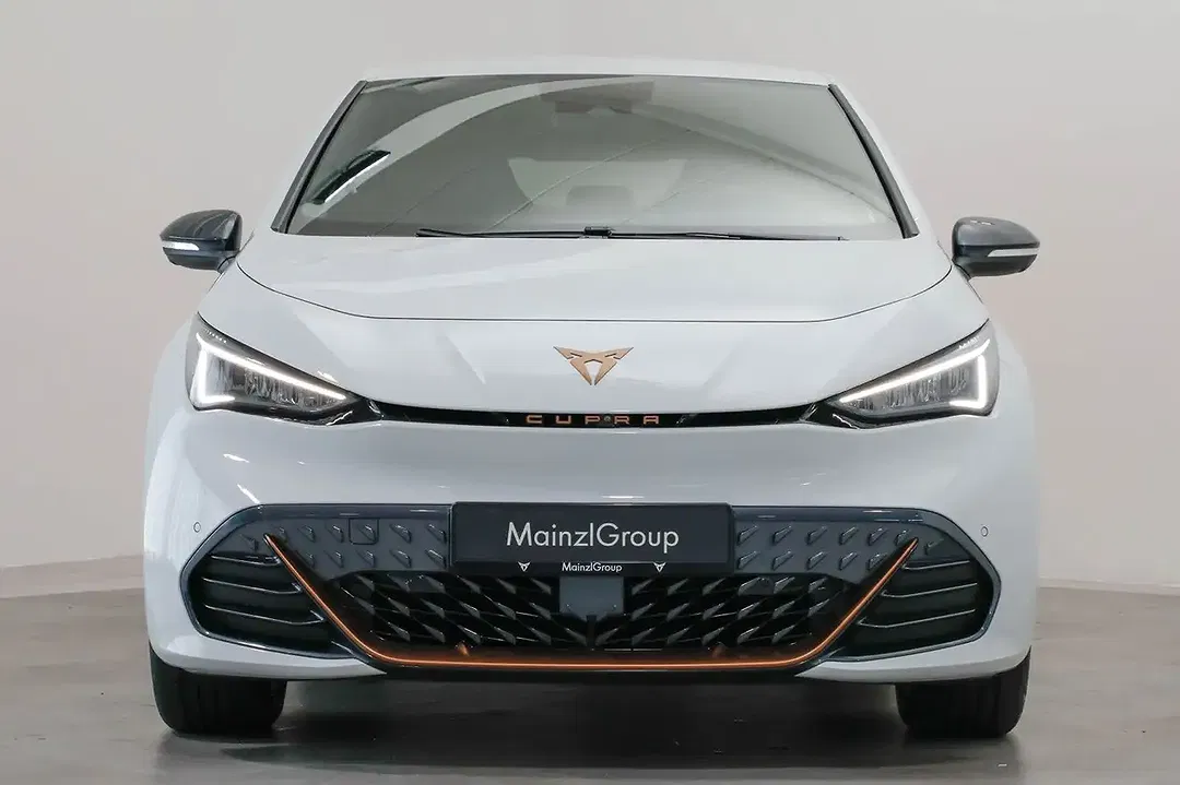 CUPRA Born - Thumbnail 4