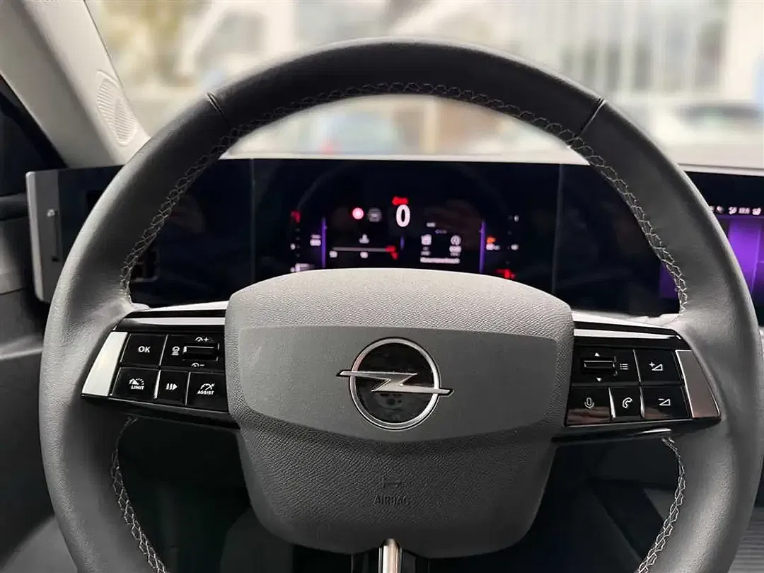 Opel Astra 1.2 Elegance - Thumbnail 13