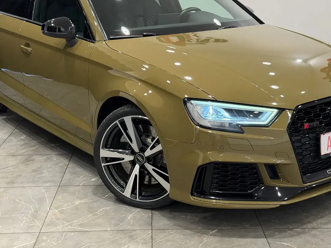 Audi RS3 2.5 TFSI quattro RS exclusive - Thumbnail 6