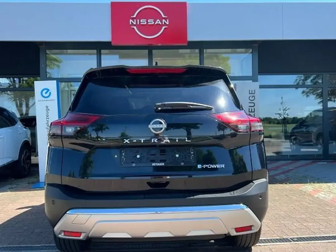 Nissan X-Trail Tekna+ - Thumbnail 5