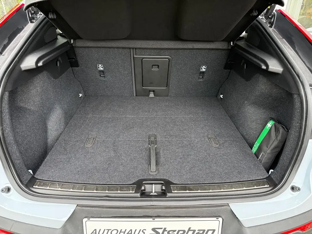 Volvo C40 Single Motor Ultimate - Thumbnail 13