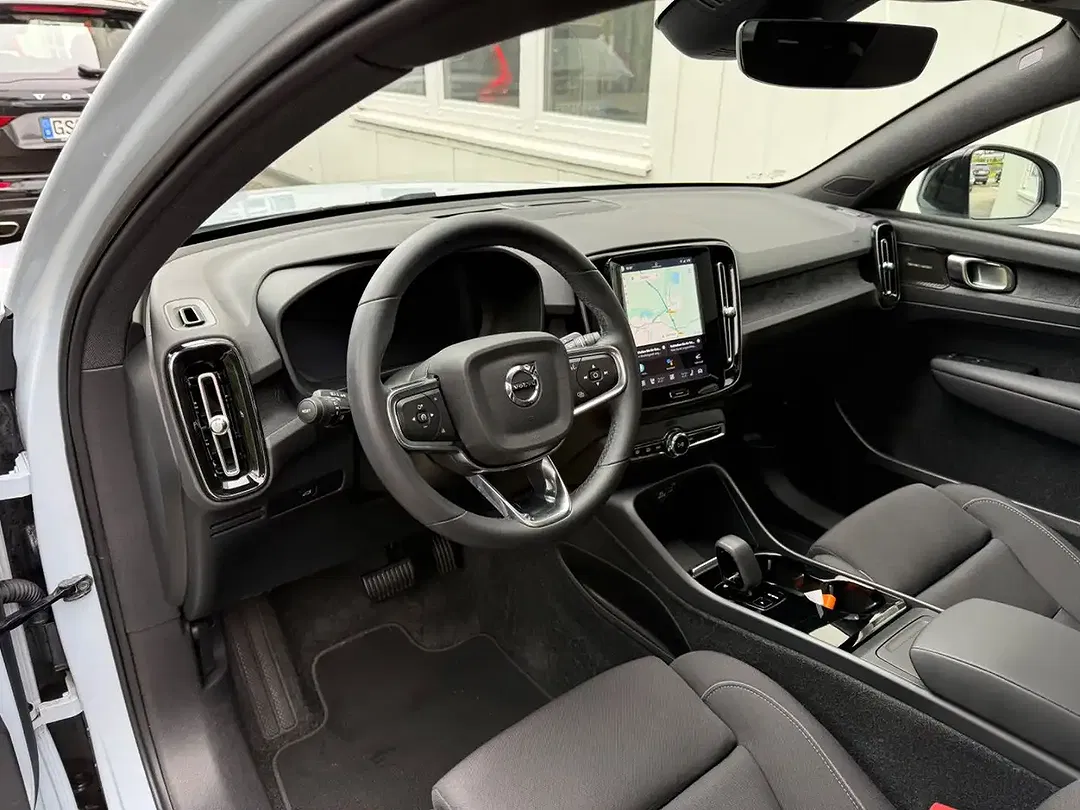Volvo C40 Single Motor Ultimate - Thumbnail 9