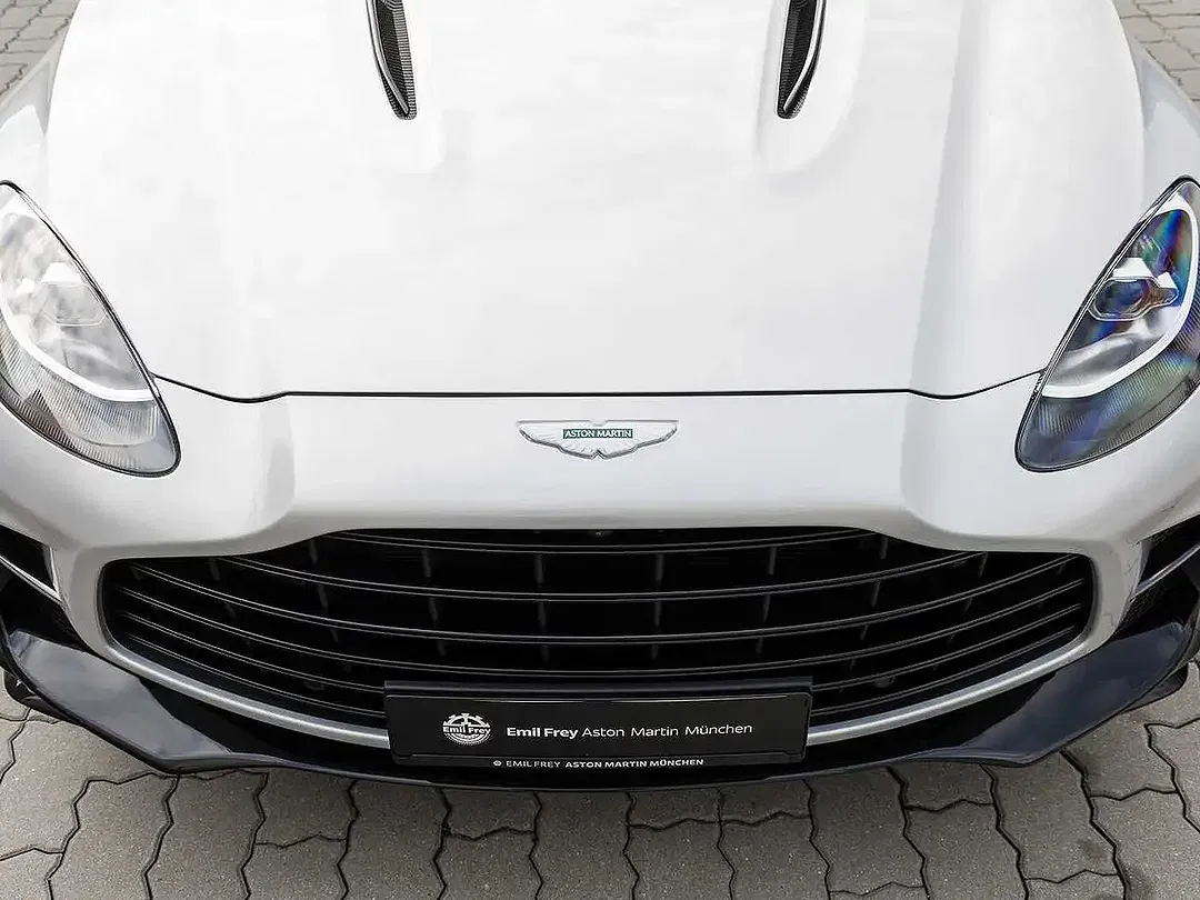 Aston Martin DBX 707 - Thumbnail 14