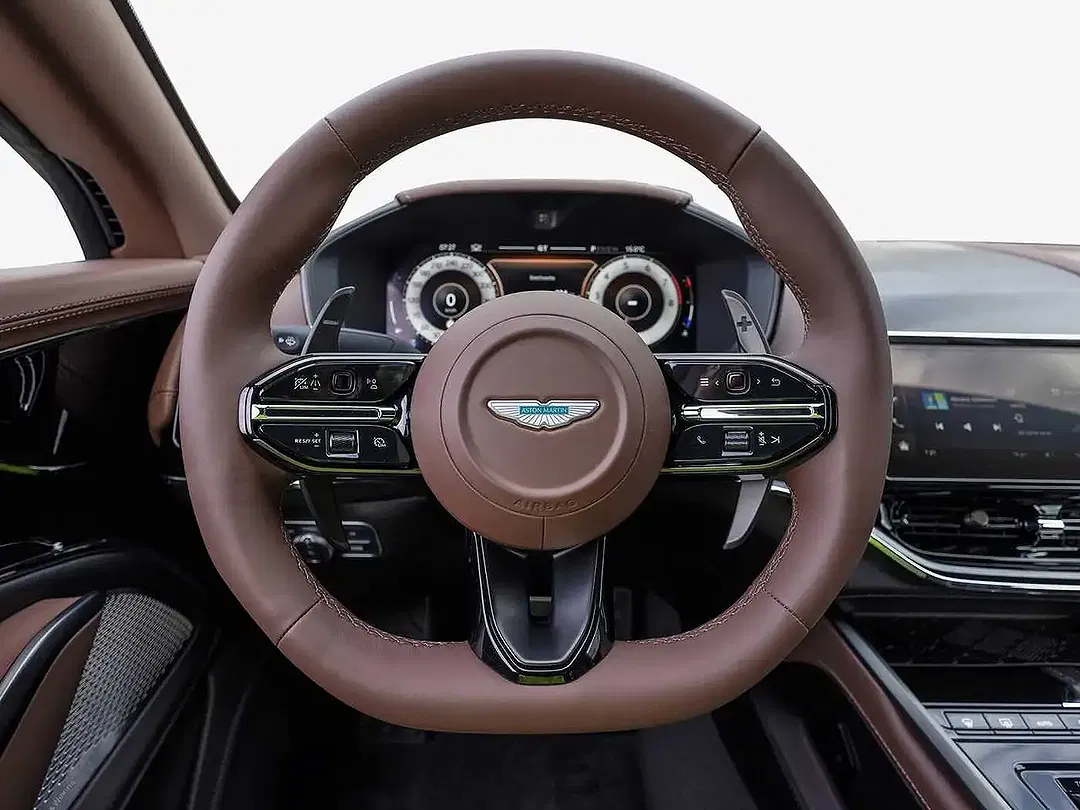Aston Martin DBX 707 - Thumbnail 26