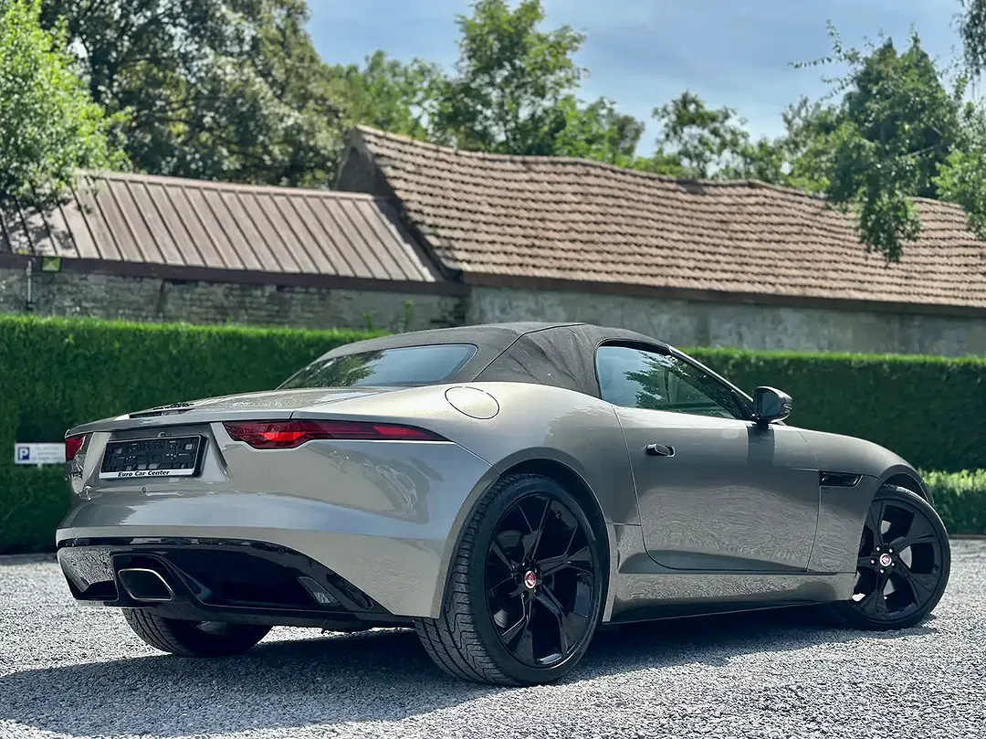 Jaguar F-Type P300 2.0 Cabriolet R-Dynamic - Thumbnail 13