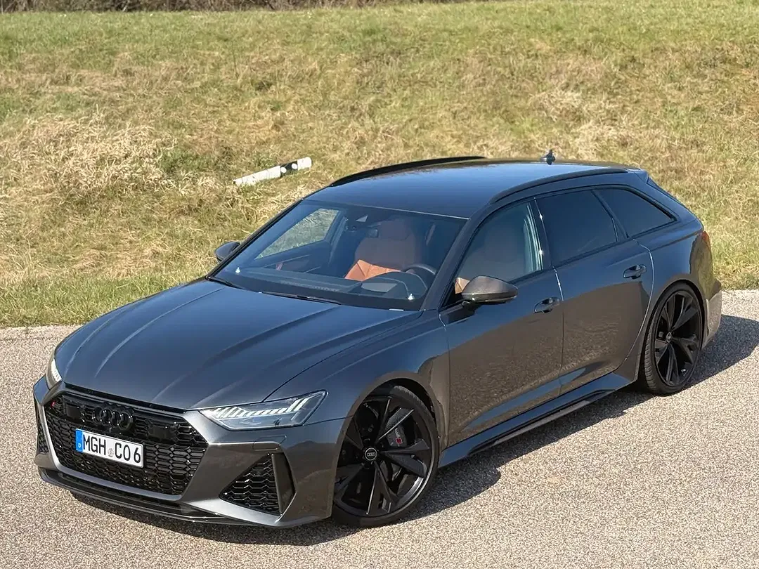 Audi RS6 - Thumbnail 10
