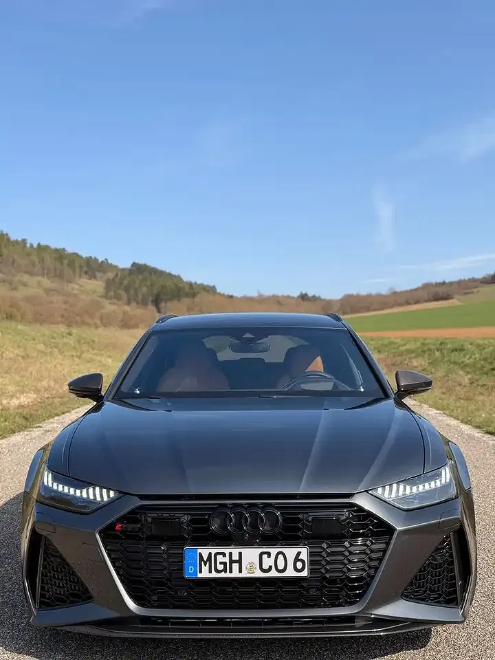 Audi RS6 - Thumbnail 18