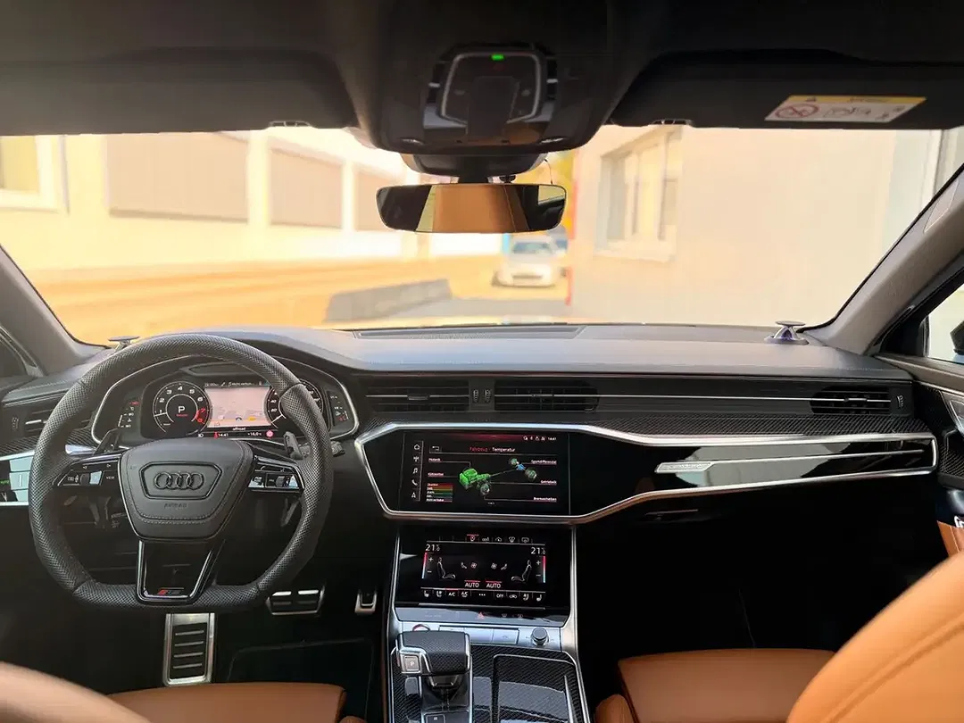 Audi RS6 - Thumbnail 25