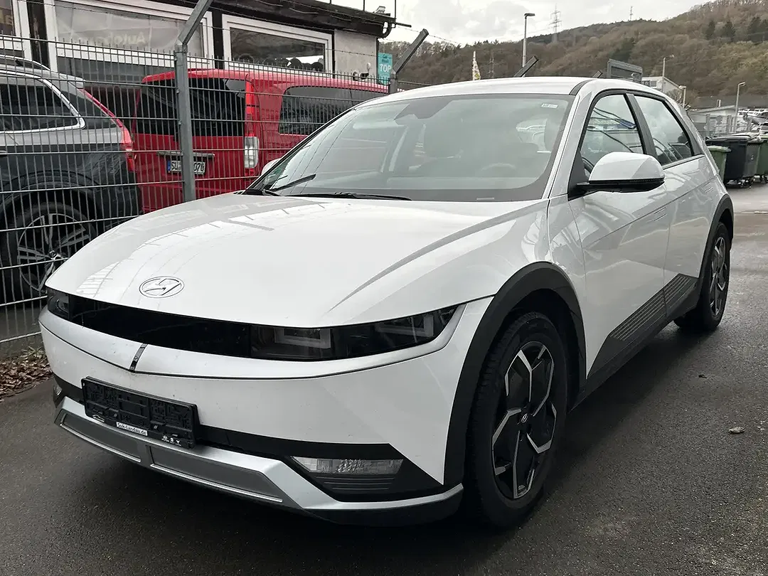 Hyundai IONIQ 5 - foto 1