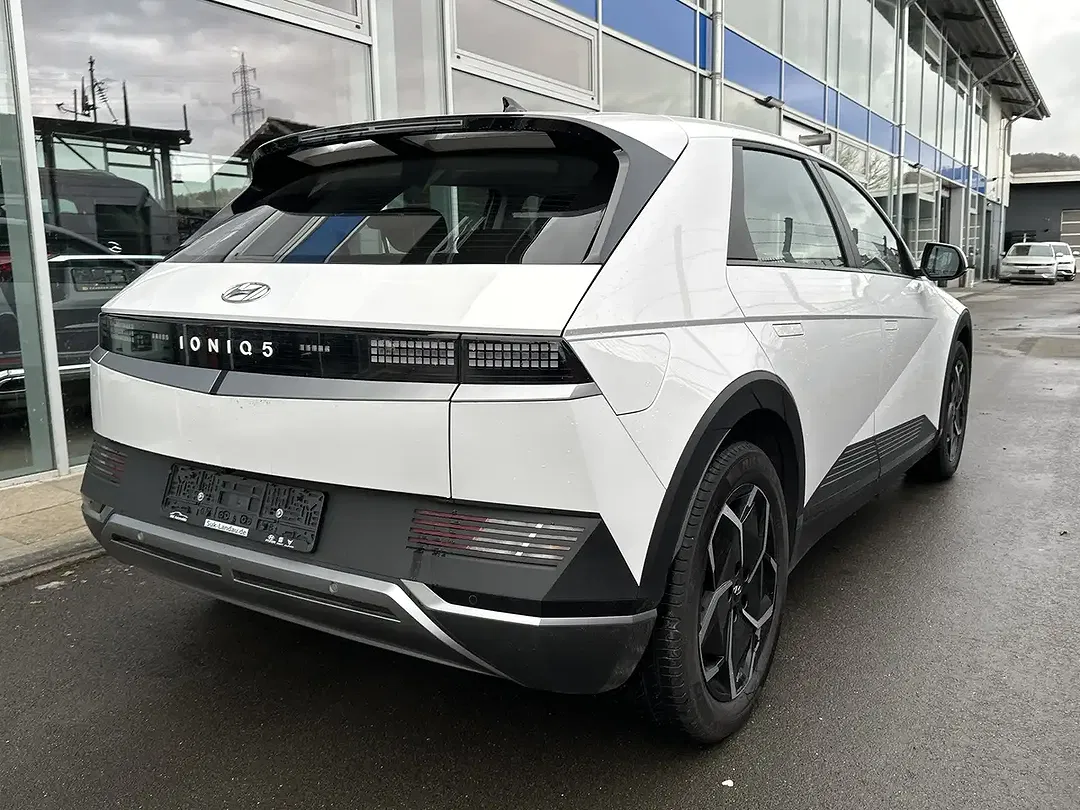 Hyundai IONIQ 5 - foto 2