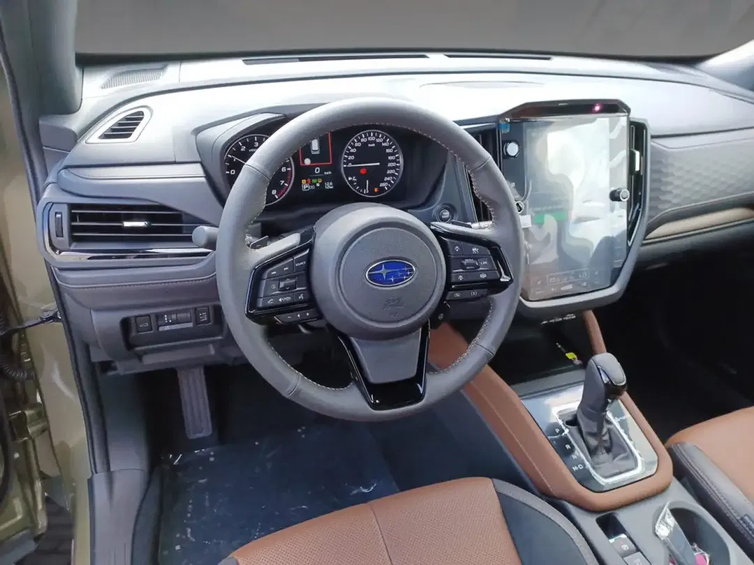 Subaru Forester 2.0 AWD Platinum - Thumbnail 9