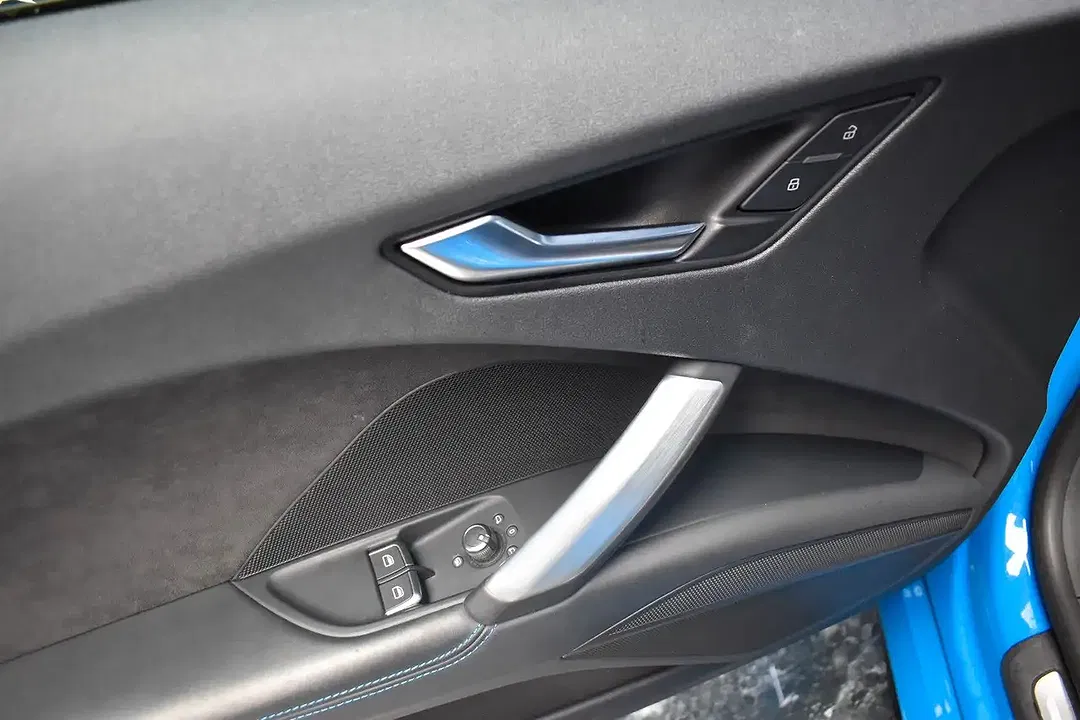 Audi TT 40 TFSI Coupe S line - Thumbnail 13