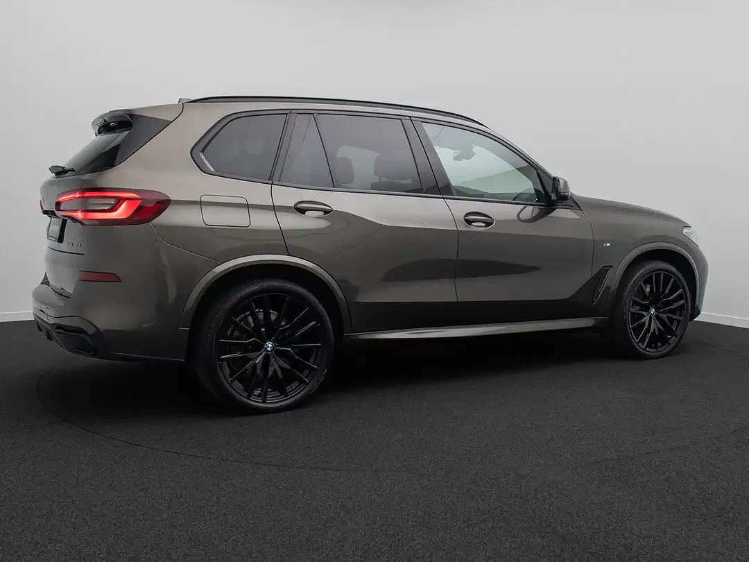 BMW X5 M Sport - Thumbnail 6