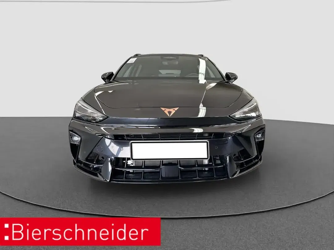 CUPRA Leon 2.0 TSI DSG 4Drive VZ Sportstourer - Thumbnail 3
