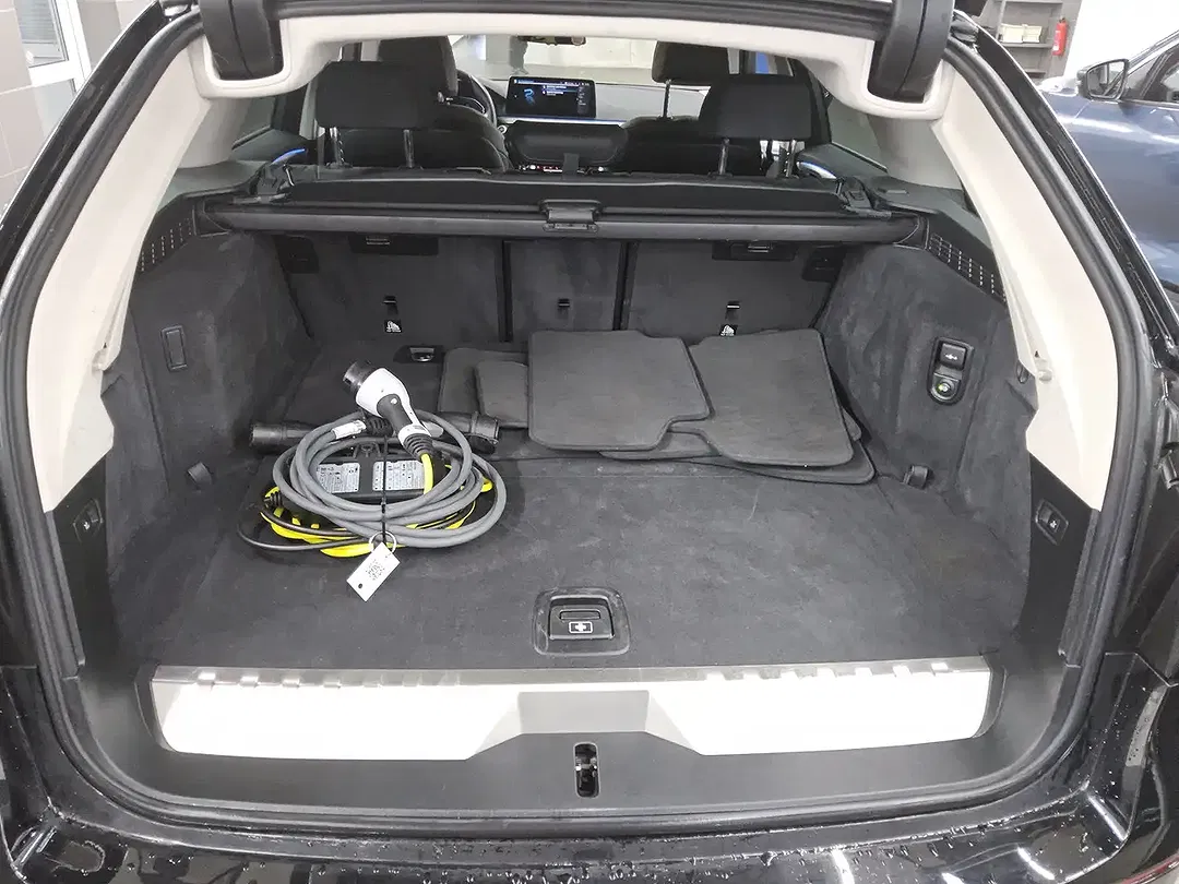 BMW 530 Touring Pro - Thumbnail 7
