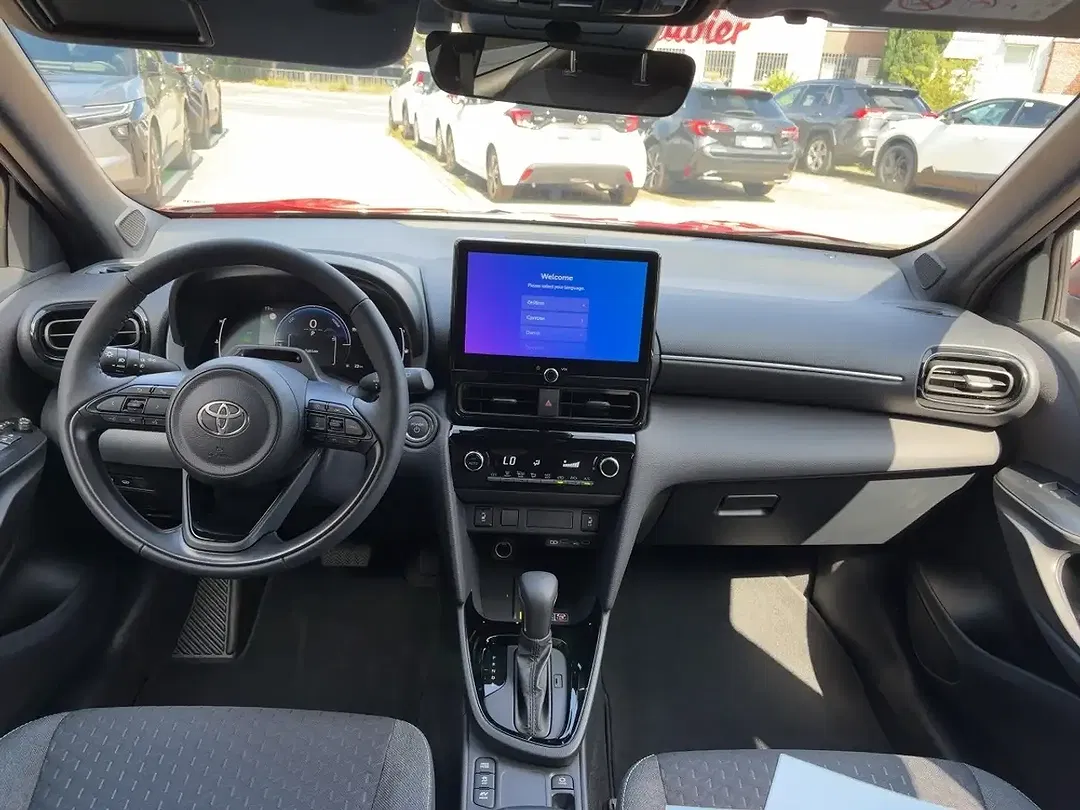 Toyota Yaris Cross 1.5 Hybrid - Thumbnail 8