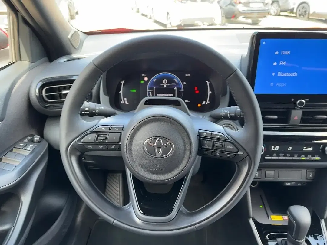 Toyota Yaris Cross 1.5 Hybrid - Thumbnail 9
