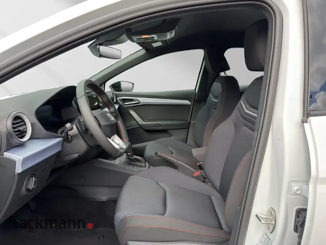 SEAT Ibiza 1.0 TSI DSG FR - Thumbnail 8