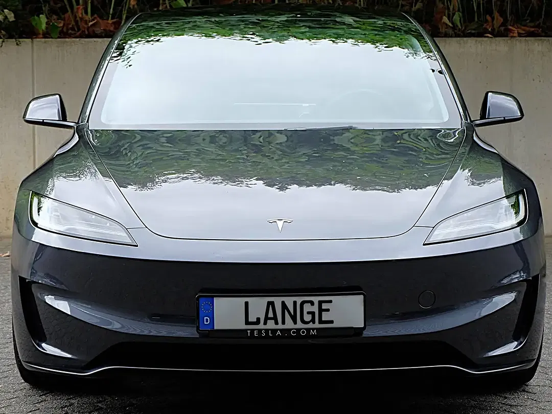 Tesla Model 3 AWD Dual Motor Performance Highland - Thumbnail 5
