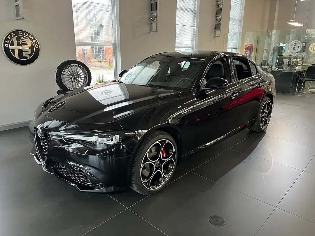Alfa Romeo Giulia 2.0 Turbo Veloce - foto 2