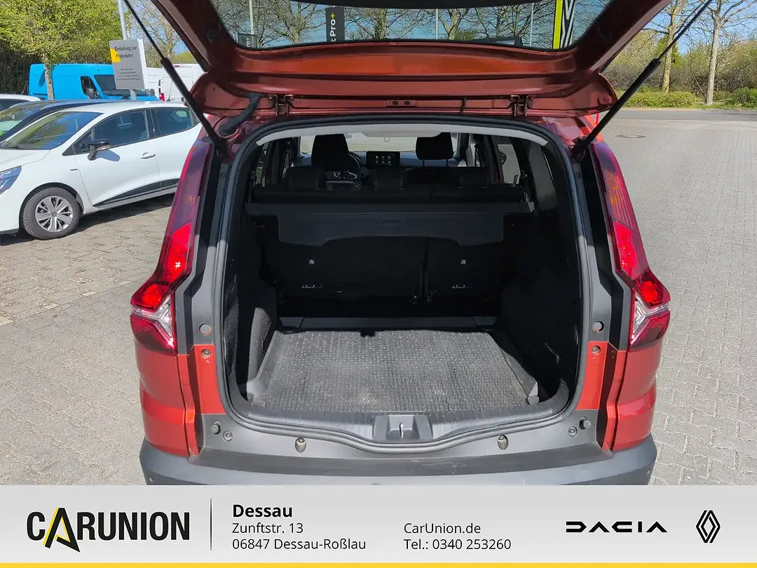Dacia Jogger TCe Extreme - foto 12