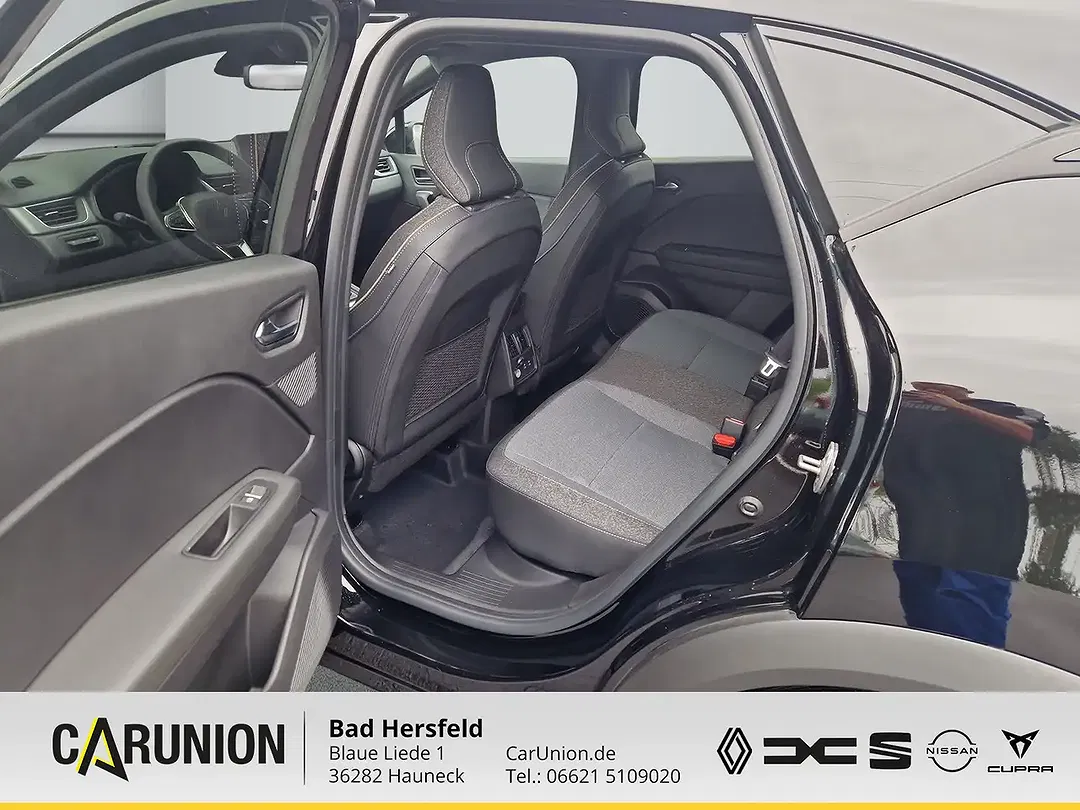 Renault Captur MHEV Techno - Thumbnail 8